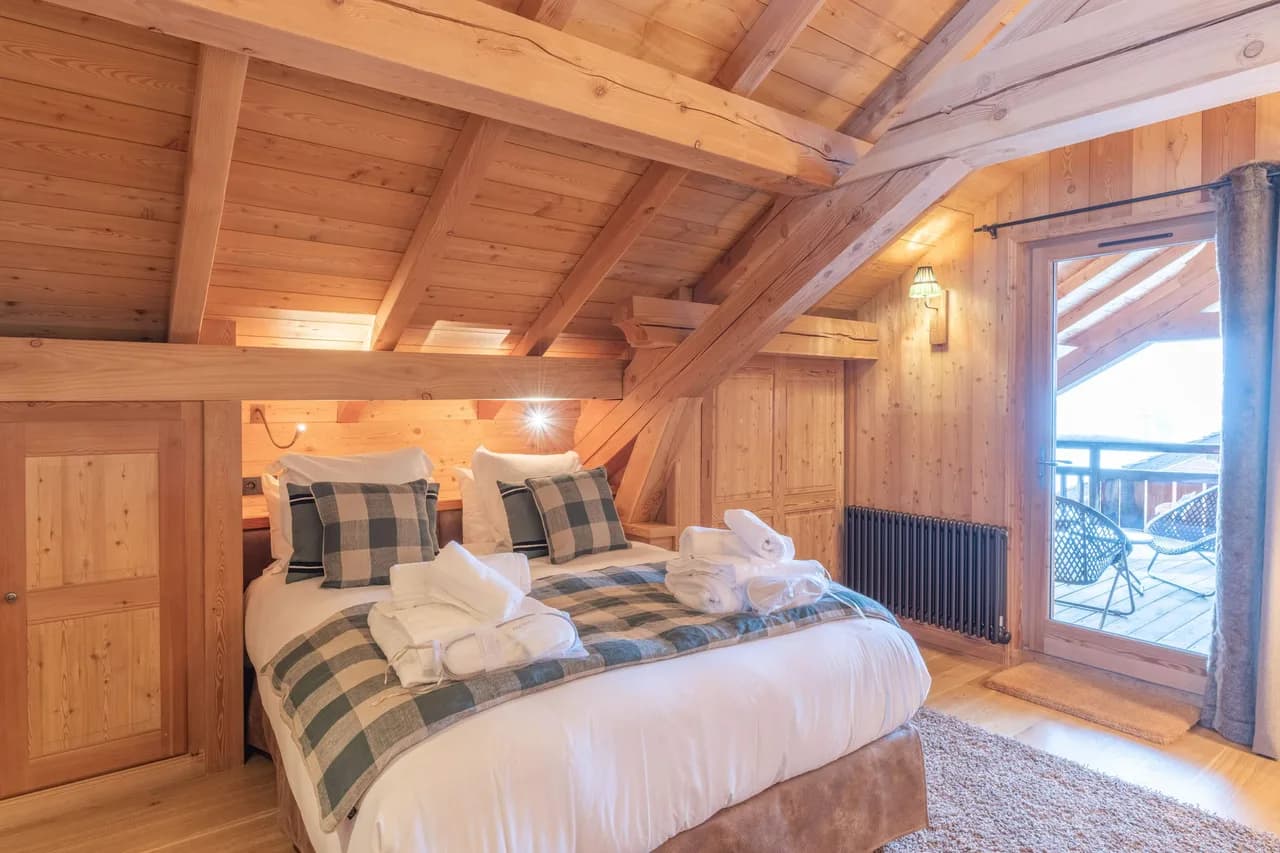 Five Star Retreat With Direct Ski photo 2