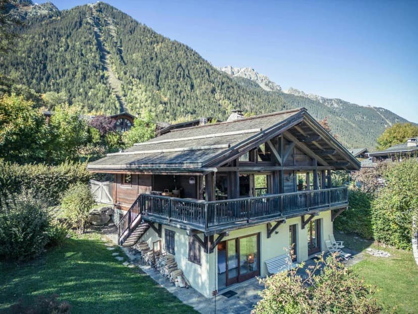 Rustic Chalet Near Chamonix Town Center