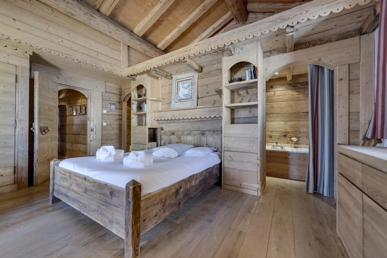 Authentic Alpine Chalet With Sunny Terrace photo 2