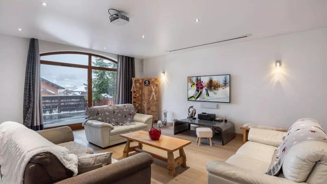 Spacious Mountain Loft With Wellness Amenities photo 5