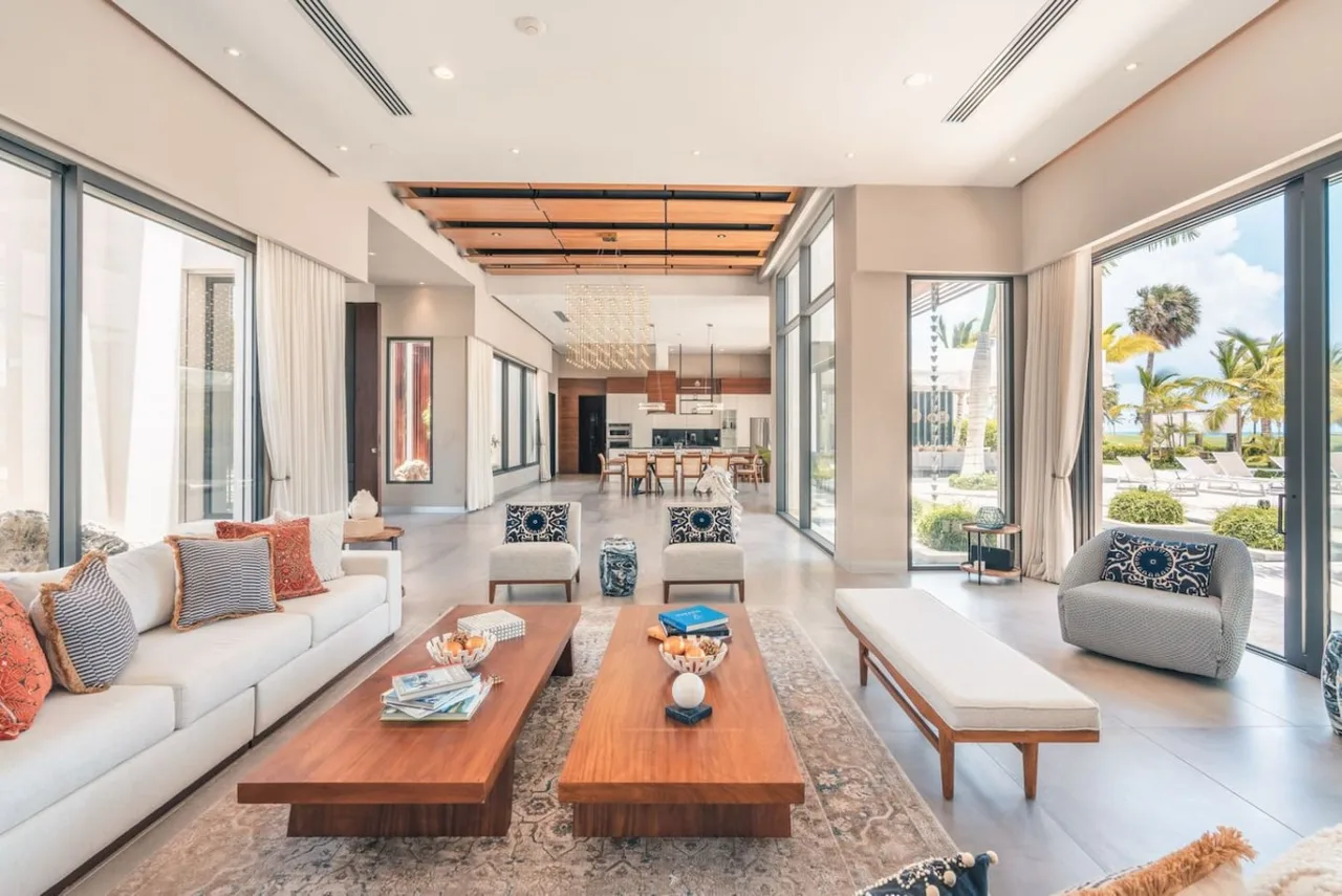 Luxury Villa | Volleyball & Gym | Jacuzzi & Pool photo 2