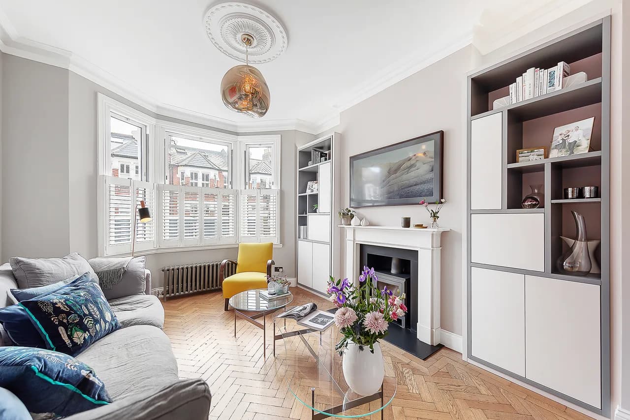Charming Three-Bedroom Retreat in Clapham photo 4