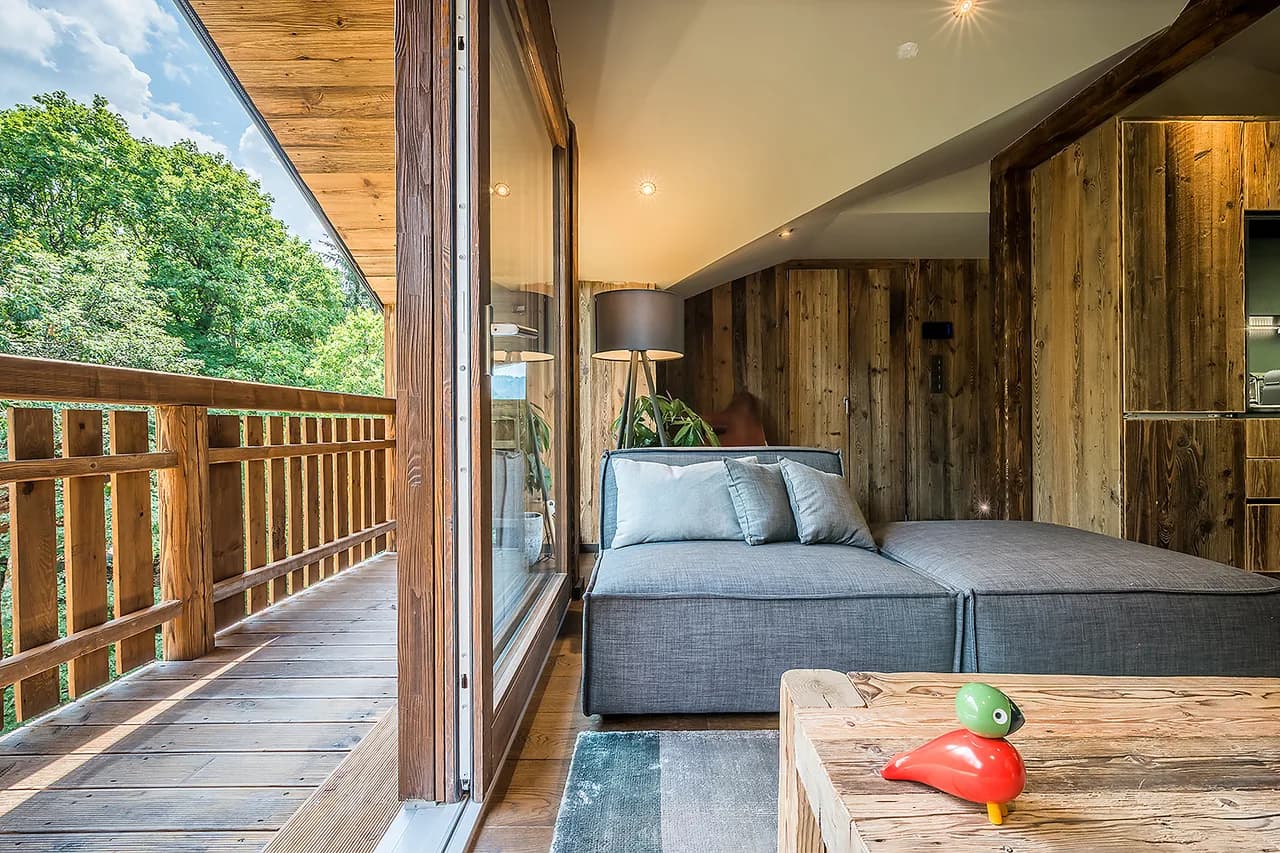 Chalet with Private Hot-Tub in Les Gets photo 2