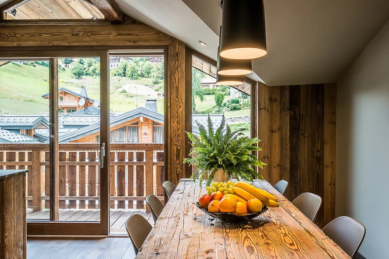Chalet with Private Hot-Tub in Les Gets photo 5