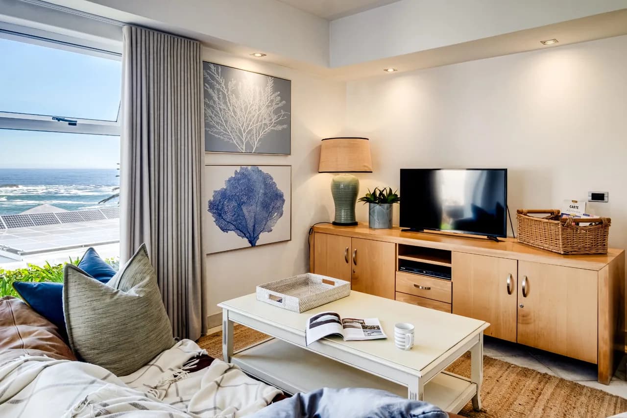 Sea View Holiday Apartment in Cape Town photo 4