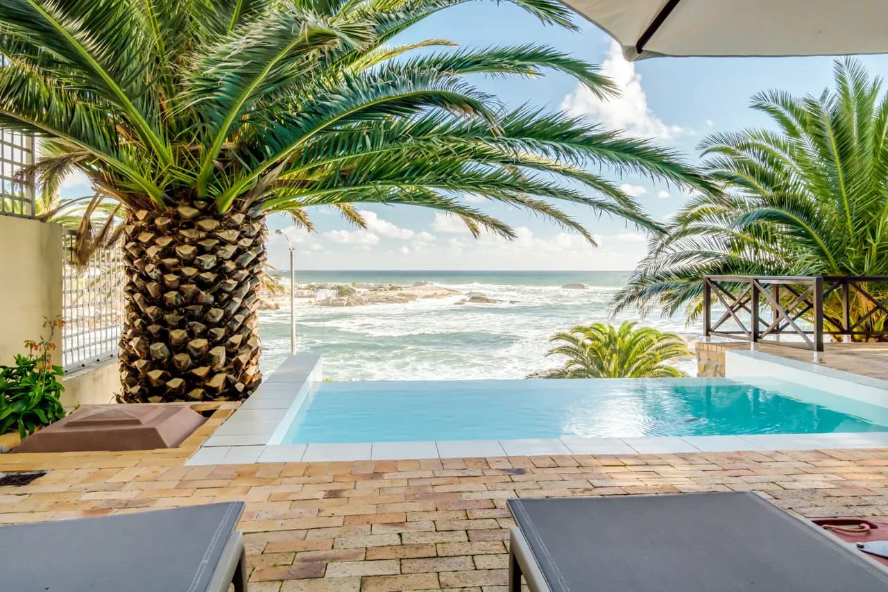 Private Pool Apartment in Camps Bay, Cape Town photo 5