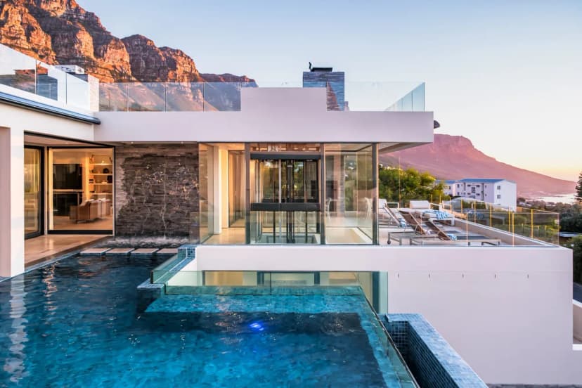 Private Pool Villa with Mountain Views in Cape Town