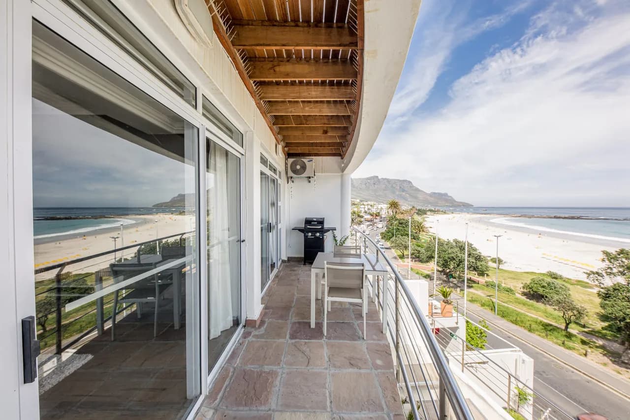 Beachfront One Bedroom Apartment in Cape Town photo 5