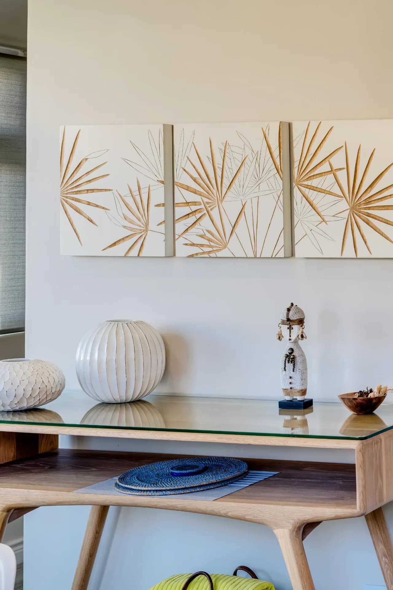 Modern Two Bedroom Apartment in Camps Bay Cape Town photo 5