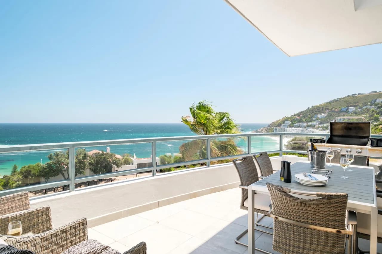 Stylish Three Bedroom Apartment in Camps Bay, Cape Town
