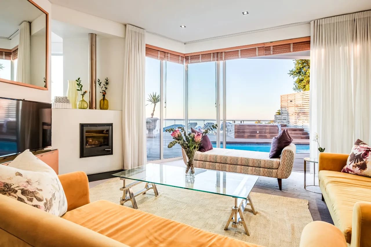 Jacuzzi View Villa in Camps Bay, Cape Town photo 2