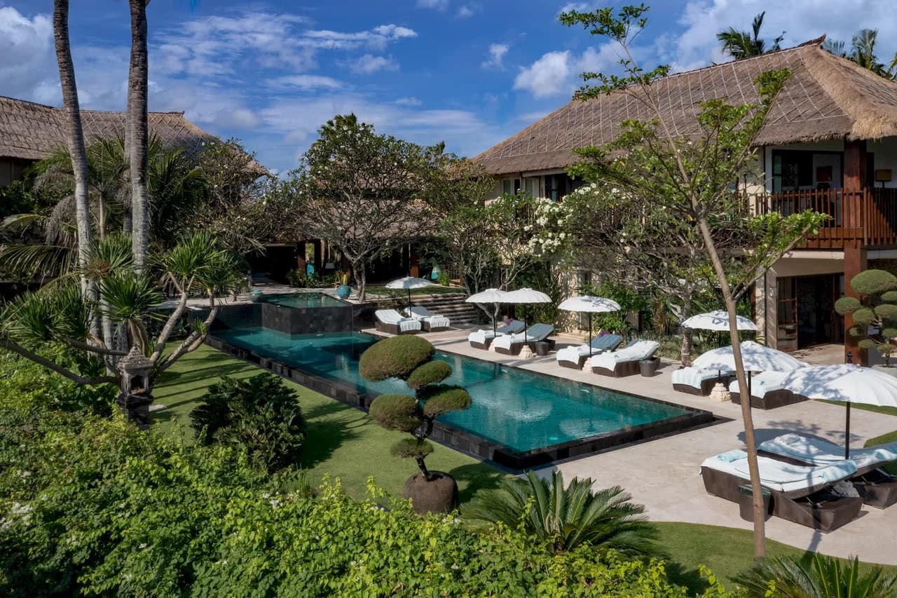 Balcony Garden Villa in Pererenan Bali photo 4