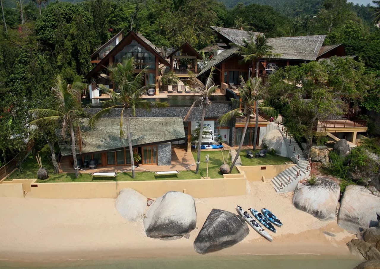 Elegant Poolside Five Bedroom Villa in Koh Samui photo 2