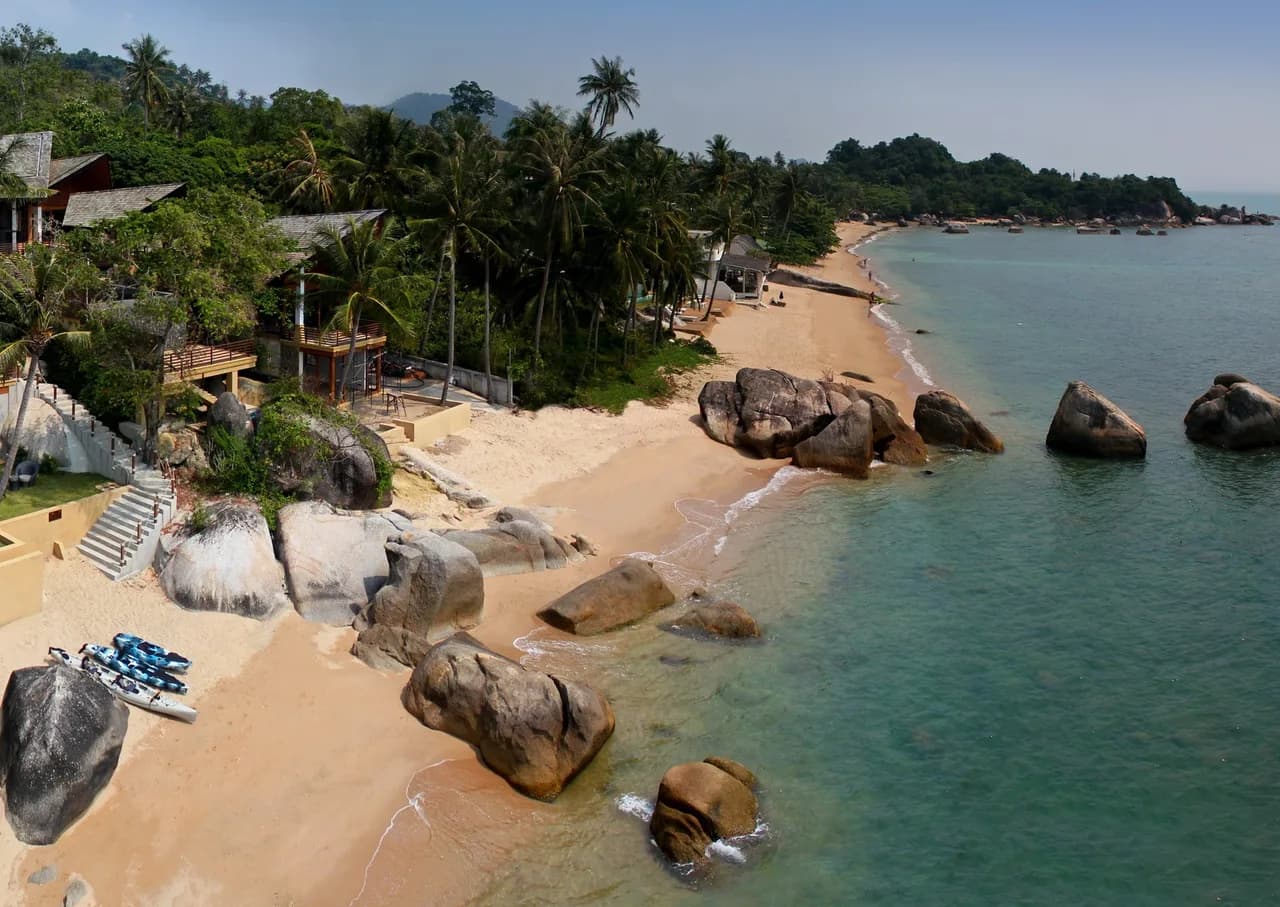 Elegant Poolside Five Bedroom Villa in Koh Samui photo 3
