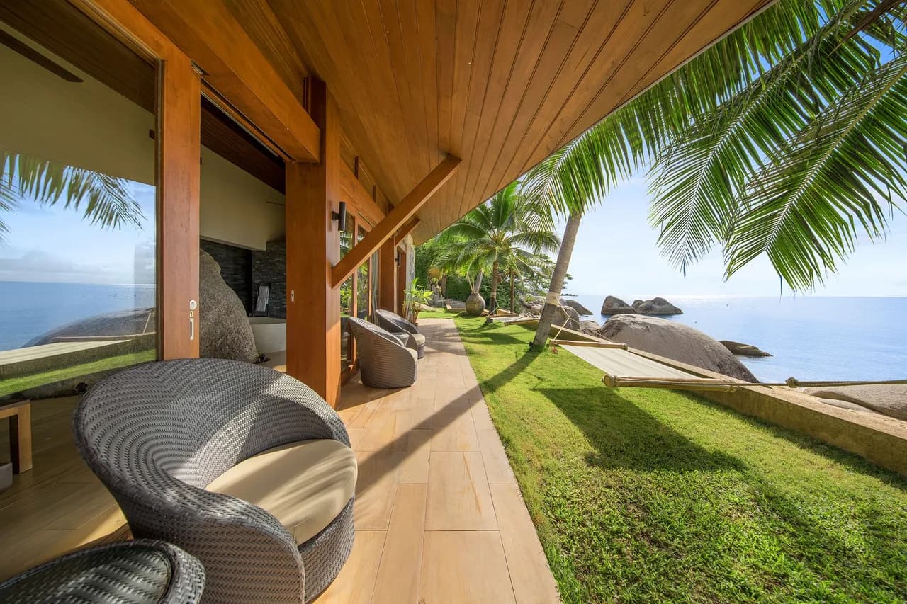 Elegant Poolside Five Bedroom Villa in Koh Samui photo 4