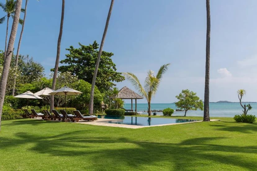 Spacious Nine Bedroom Retreat in Koh Samui