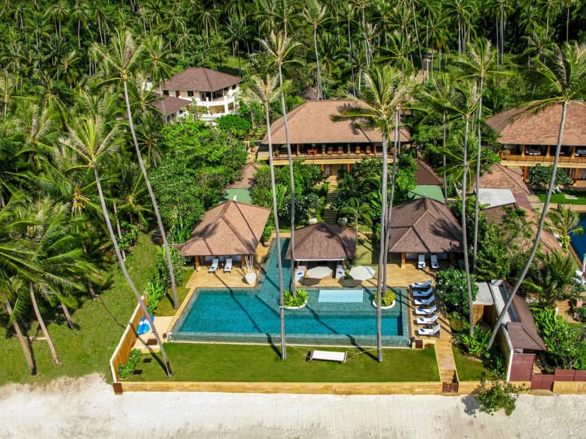Expansive Terrace Pool Villa in Koh Samui