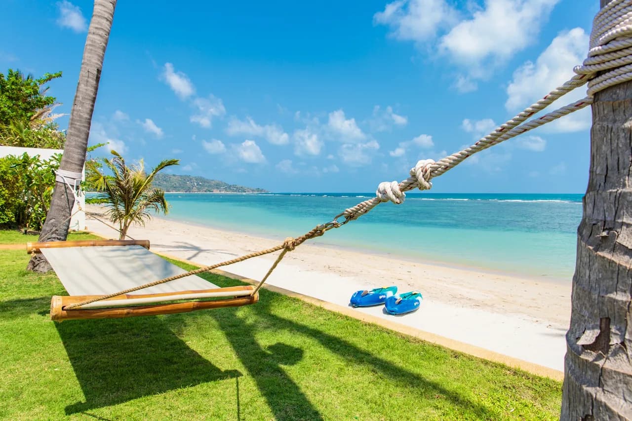 Elegant Poolside Retreat in Koh Samui photo 4