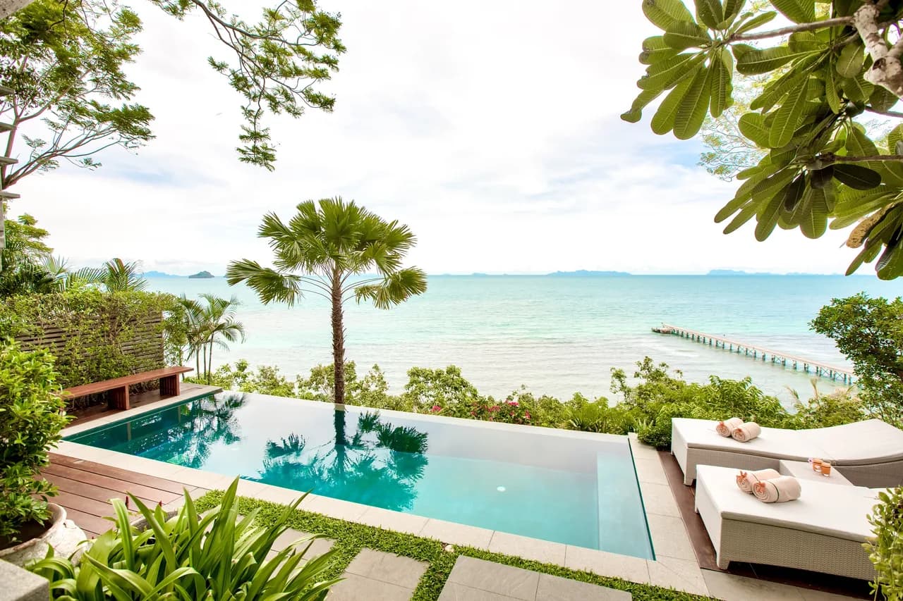 Terrace Four Bedroom Villa in Baan Taling Ngam photo 3