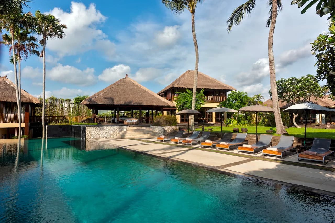 Terrace Home Theatre Villa in Pererenan Bali