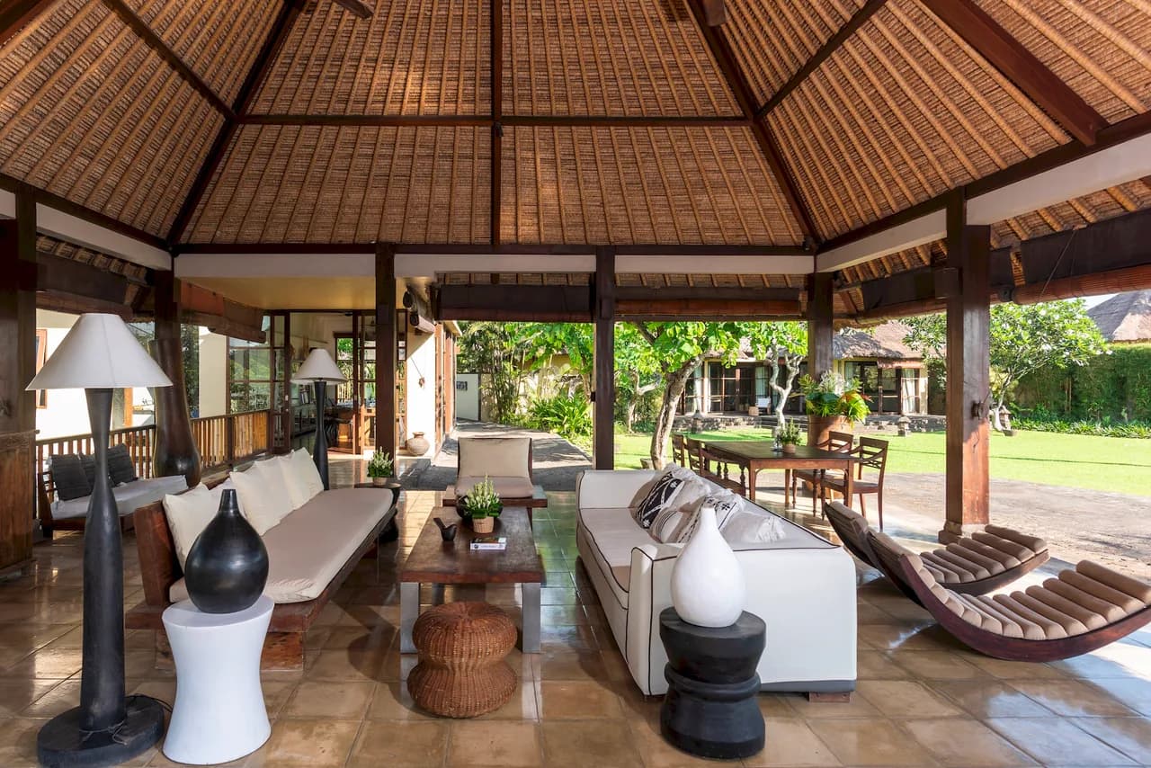 Terrace Home Theatre Villa in Pererenan Bali photo 4