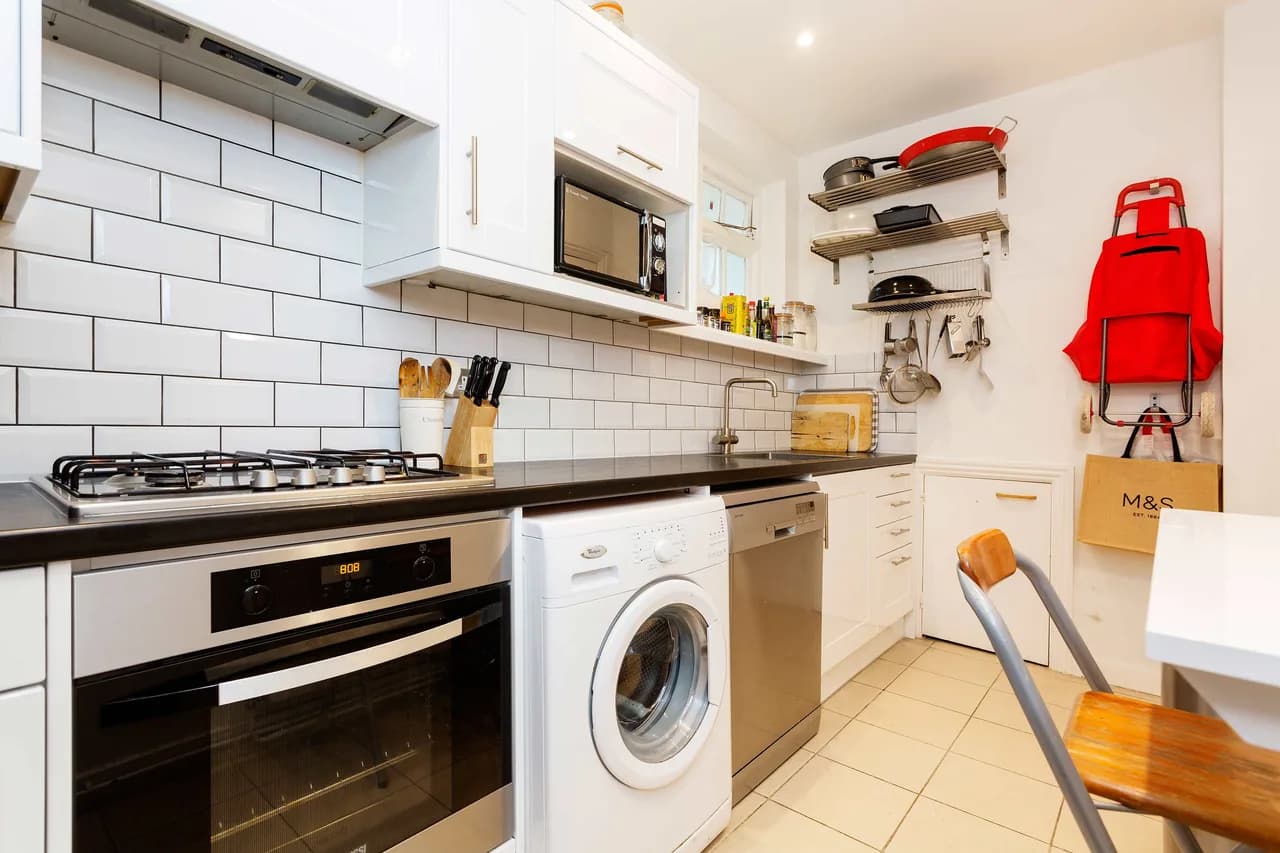 Charming Mews House in Brompton, London, United Kingdom photo 5