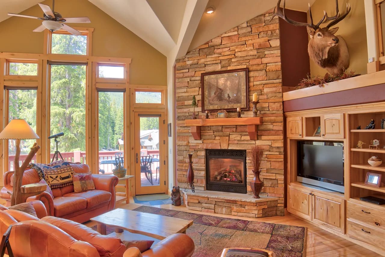 Scenic Balcony Retreat in Blue River photo 2