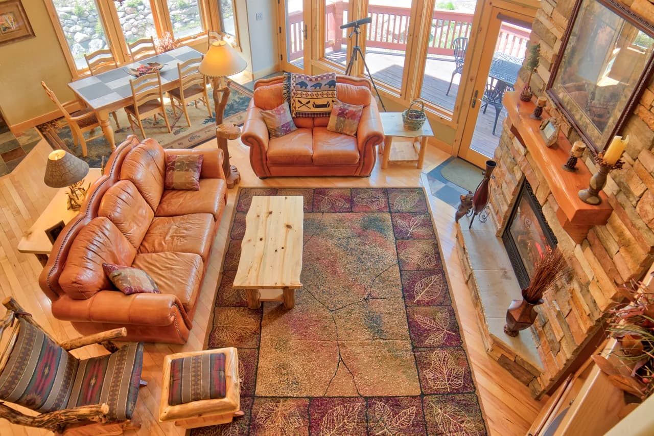 Scenic Balcony Retreat in Blue River photo 3