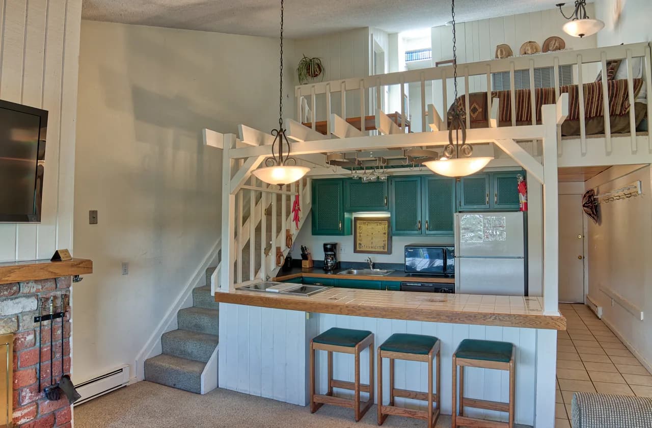 Ski-In Ski-Out Two Bedroom Apartment in Breckenridge photo 4