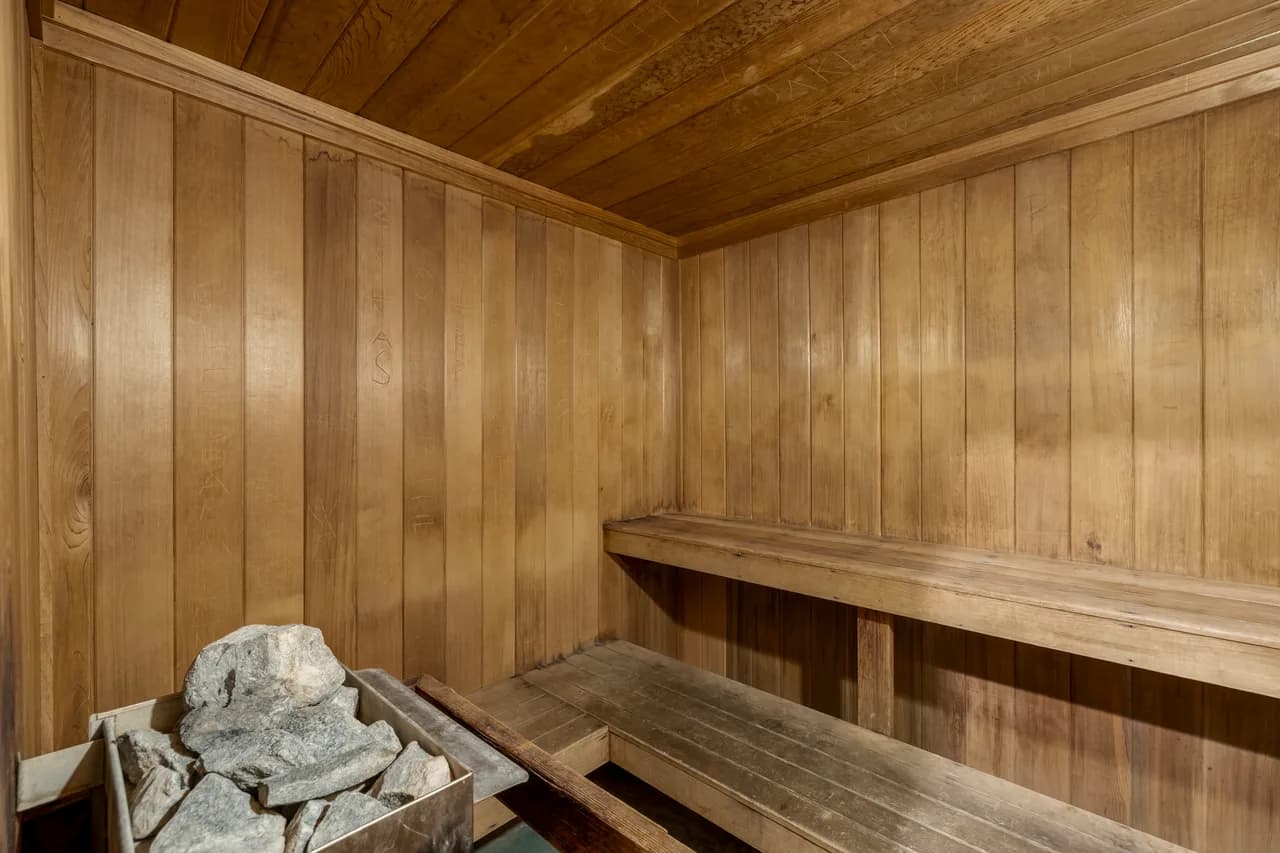 Cozy Balcony One Bedroom Suite in Breckenridge photo 4