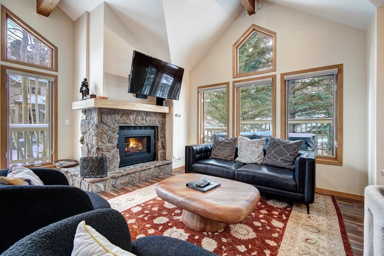 Balcony Retreat Three Bedroom Villa in Breckenridge photo 2