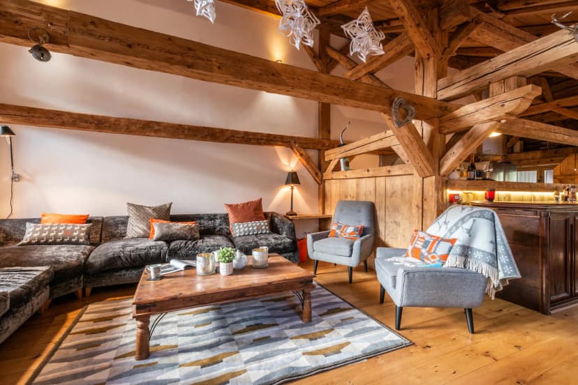 Renovated Farmhouse with Hot Tub in French Alps Ski Resorts