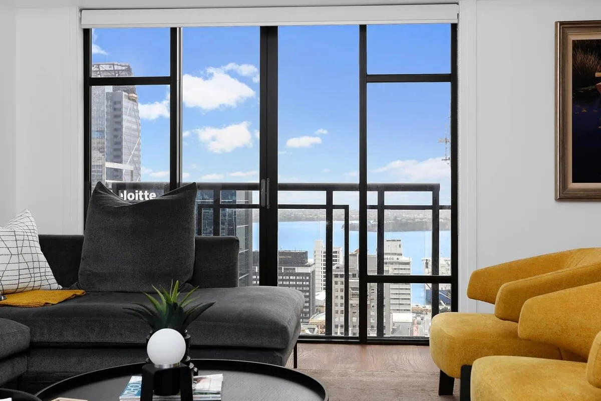 Elegant Two Bedroom Apartment in Auckland photo 2