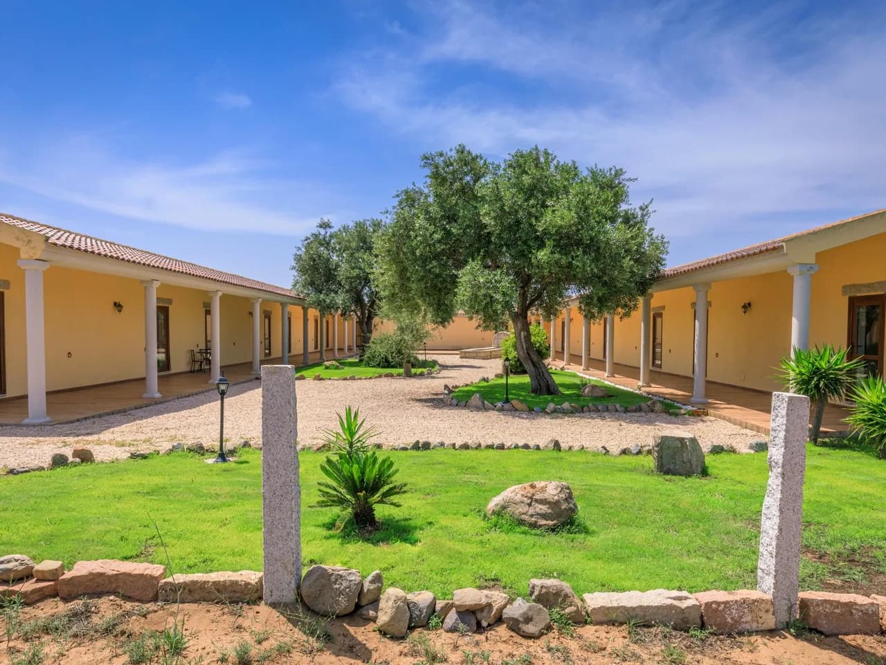 Garden View Villa with Pool in Badesi photo 5
