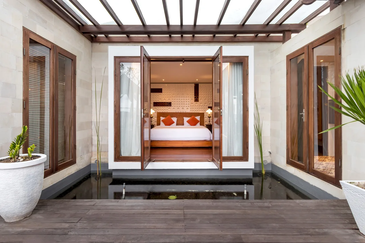 Stylish Two Bedroom Retreat in Seminyak photo 4