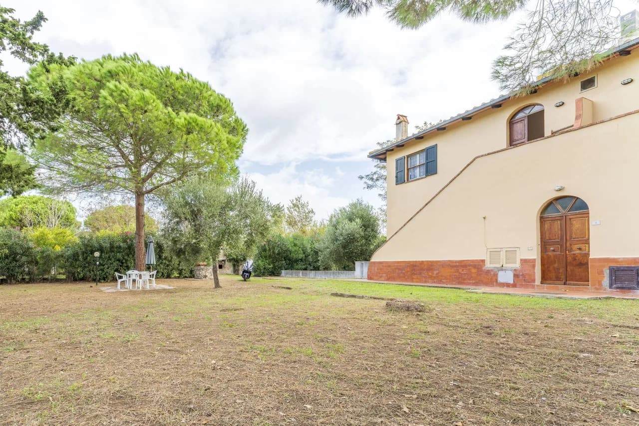 Charming Three Bedroom Holiday Home in Giannella photo 5