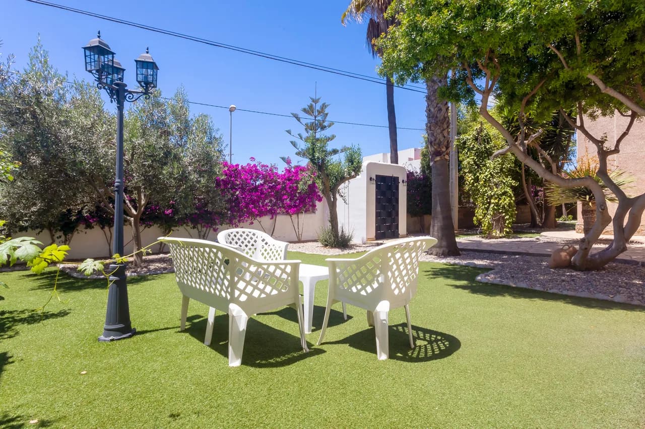 Spacious Six Bedroom Villa in Sant Jordi de Ses Salines photo 4