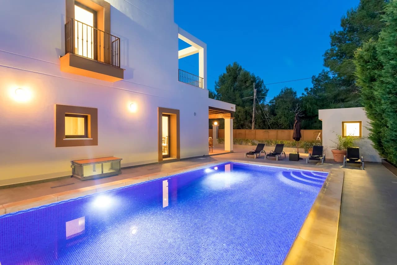 Spacious Villa Near Ibiza Town in Cap Martinet photo 4