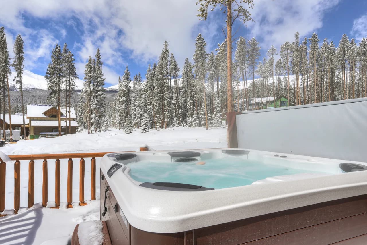 Mountain View Five Bedroom Villa in Breckenridge photo 2