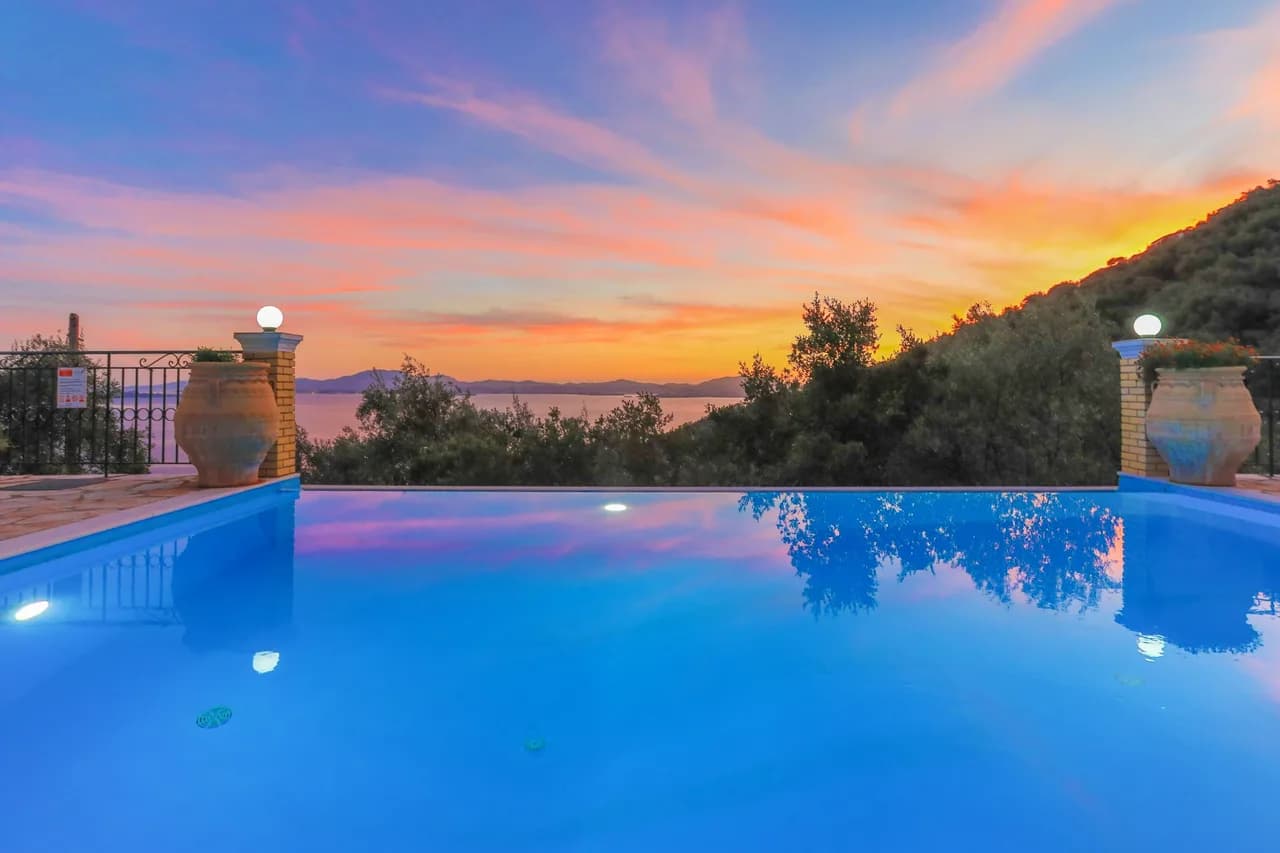 Sea View Two Bedroom Villa in Katavolos photo 2