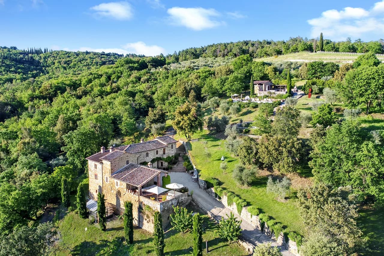 Garden-Focused Four Bedroom Villa in San Gusme photo 2