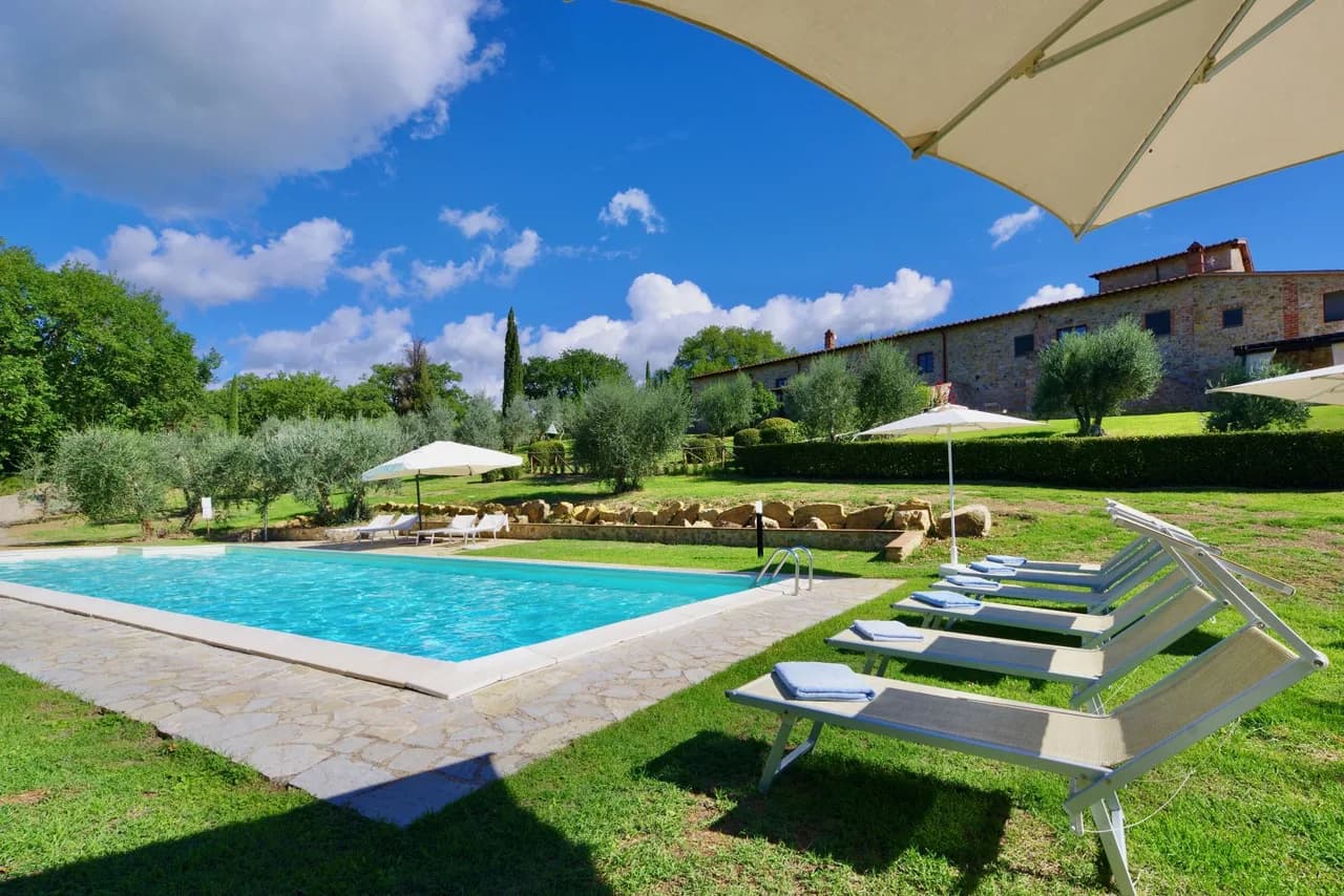 Charming Three Bedroom Villa in San Gusme photo 3