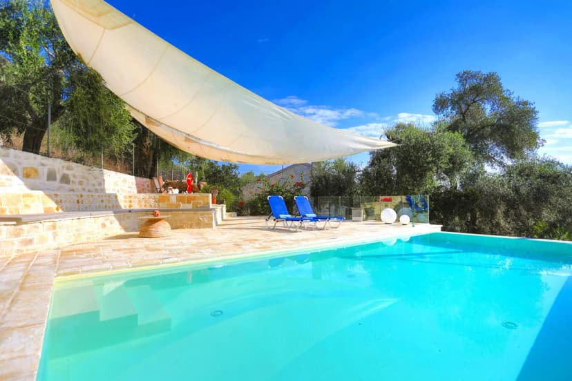 Villa Alkinoos: Secluded, private pool, WiFi, A/C