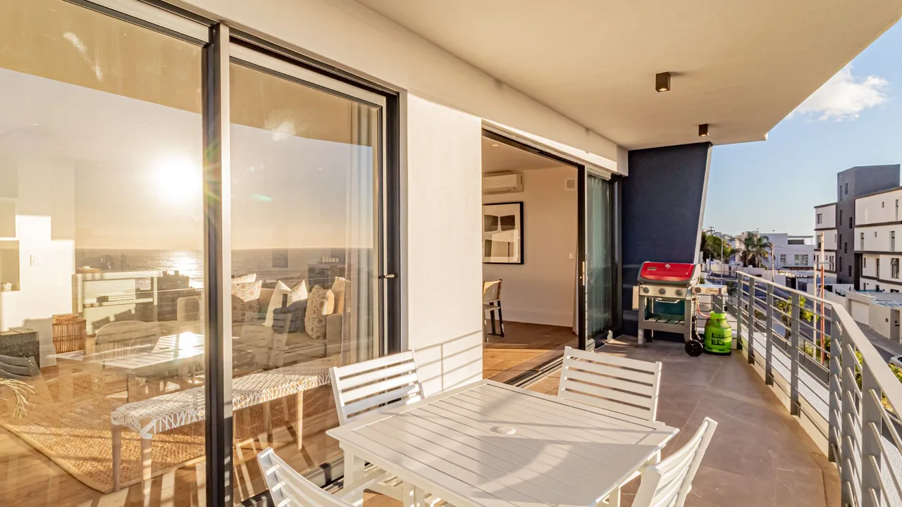 Coastal Retreat Apartment in Cape Town