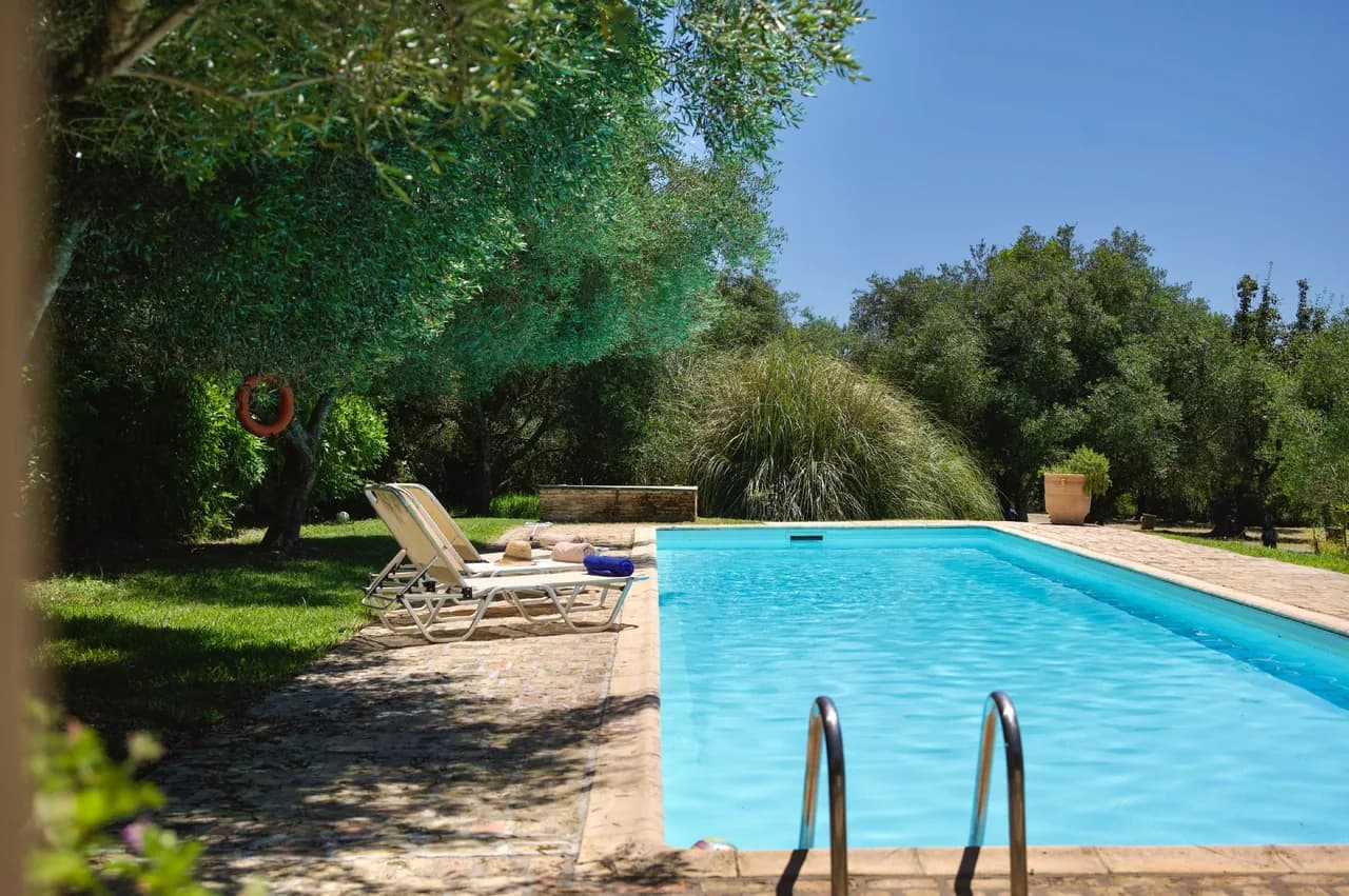 Charming Garden Villa in Poulades photo 4