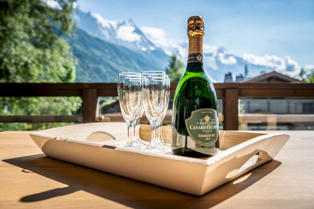 Chalet with Jacuzzi and Cinema in Chamonix Mont Blanc photo 3