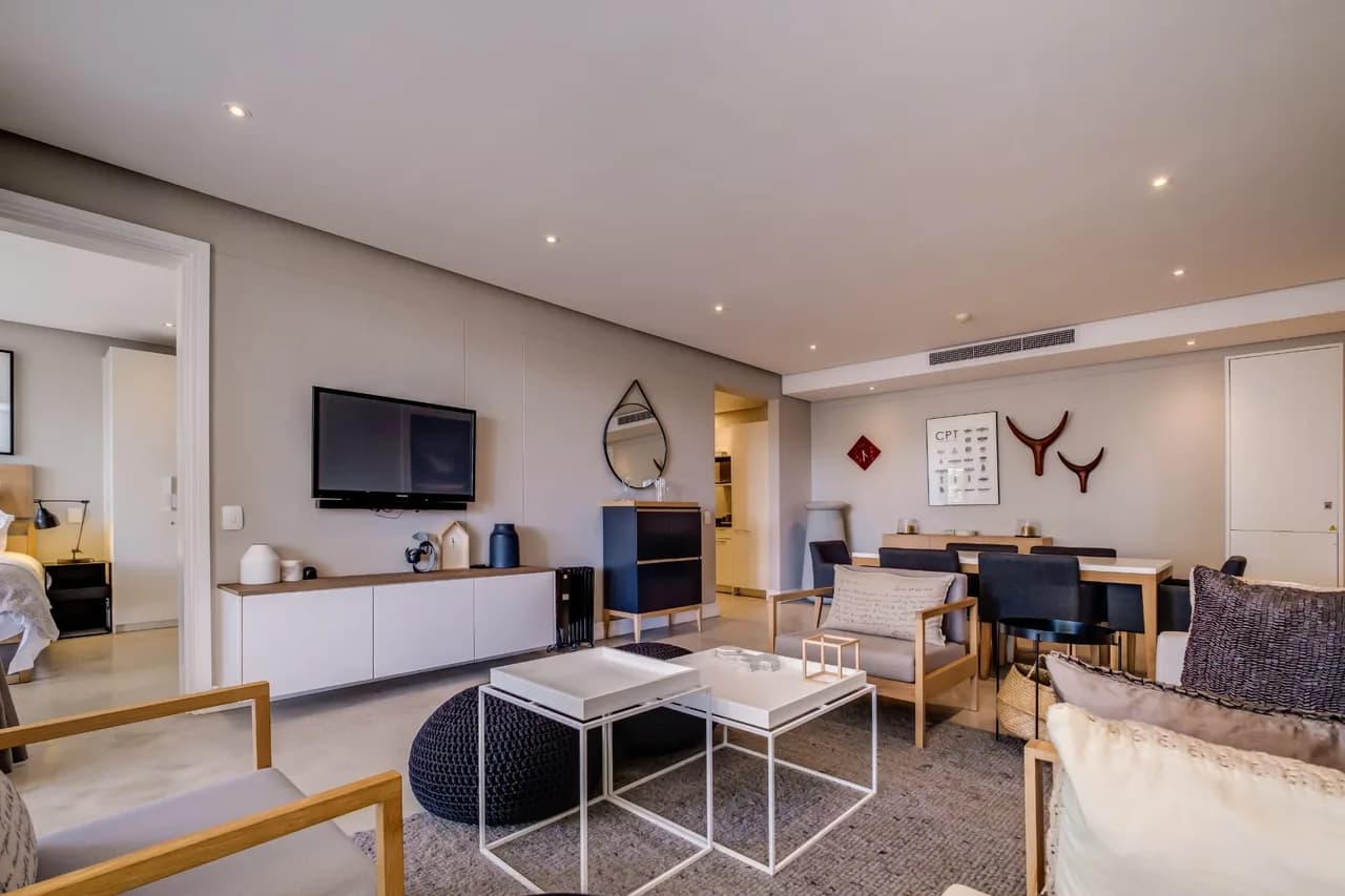 Waterfront Apartment with Canal Views in Cape Town photo 2