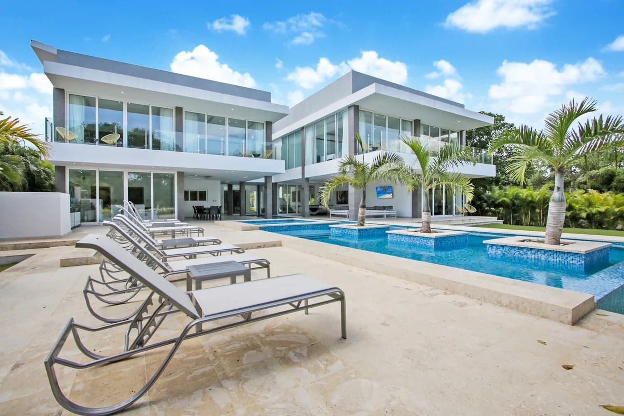 Ultra Modern Six Bedroom Villa in Bavaro Punta Cana