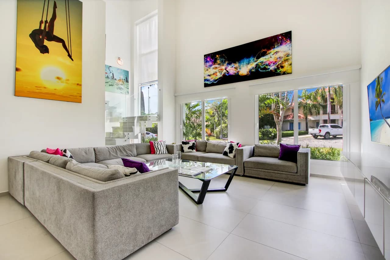 Ultra Modern Six Bedroom Villa in Bavaro Punta Cana photo 5
