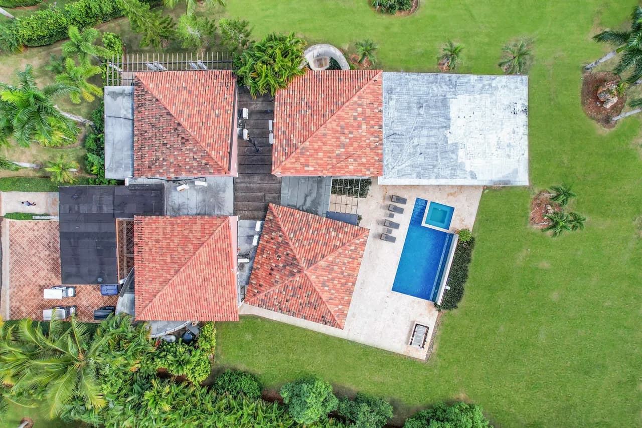Expansive Five Bedroom Villa in Casa de Campo photo 5